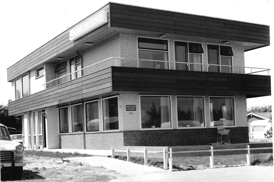 Receptiegebouw De Luwe Boshoek Texel jaren 70