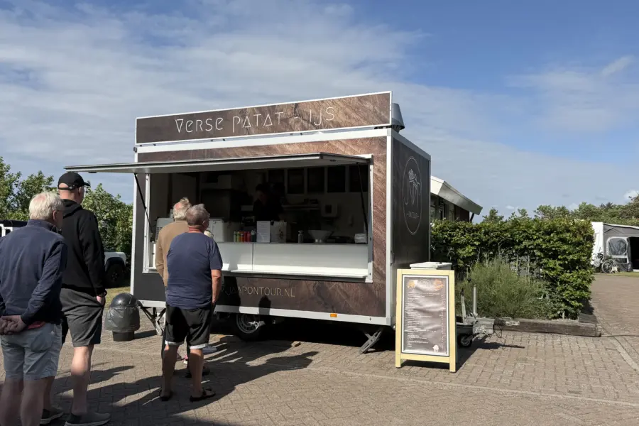 Verse Patat van Jaap elke maandag op Coogherveld
