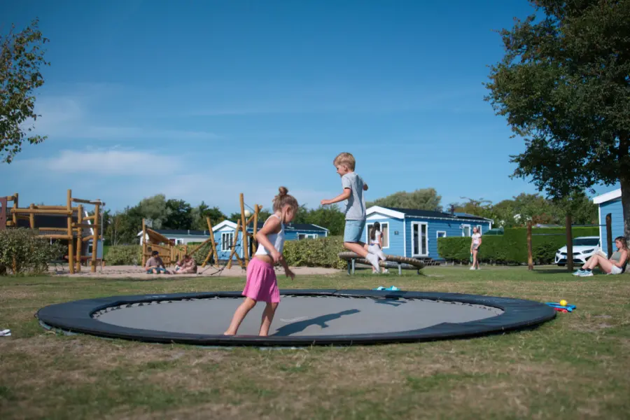 Camping Coogherveld trampoline speeltuin